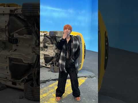 Potret di balik layar TOMORROW X TOGETHER