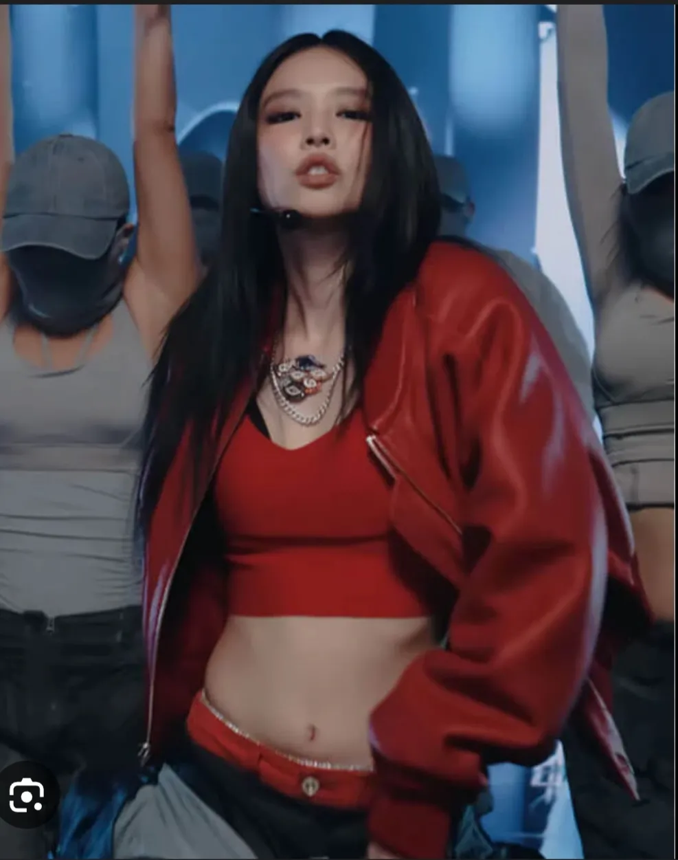 Jennie (BLACKPINK)粉丝拍下的瞬间