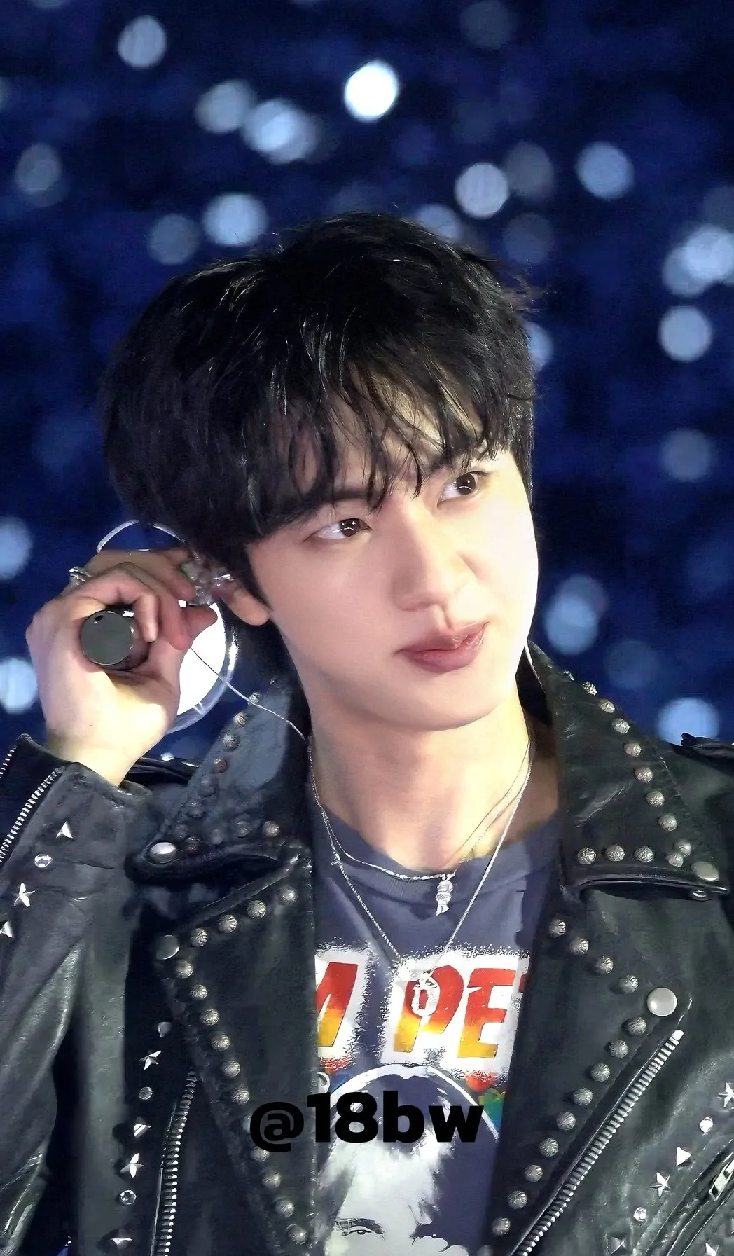 The most beloved wallpaper among Jin (防弹少年团)'s fans