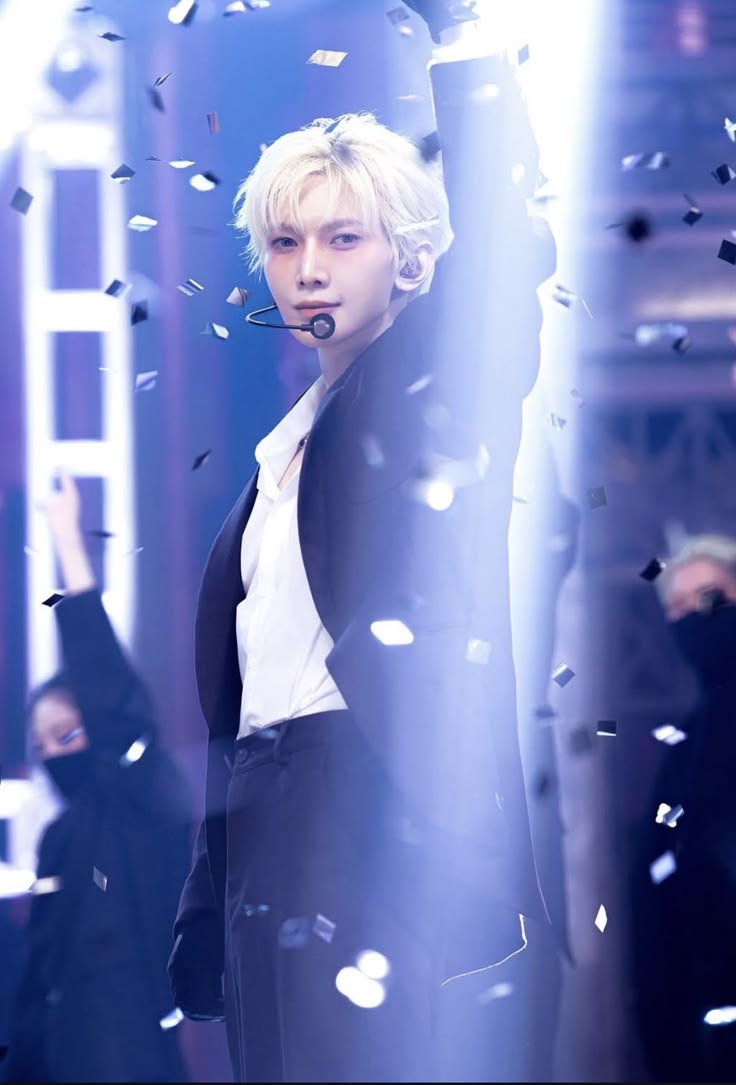 에이티즈 최근 활동샷