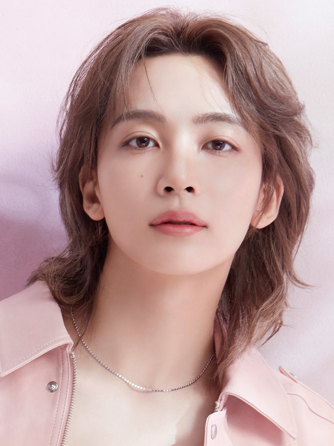 Foto terbaru Jeonghan (SEVENTEEN)
