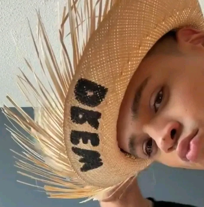 Latest photo of Drew (SANTOS BRAVOS)