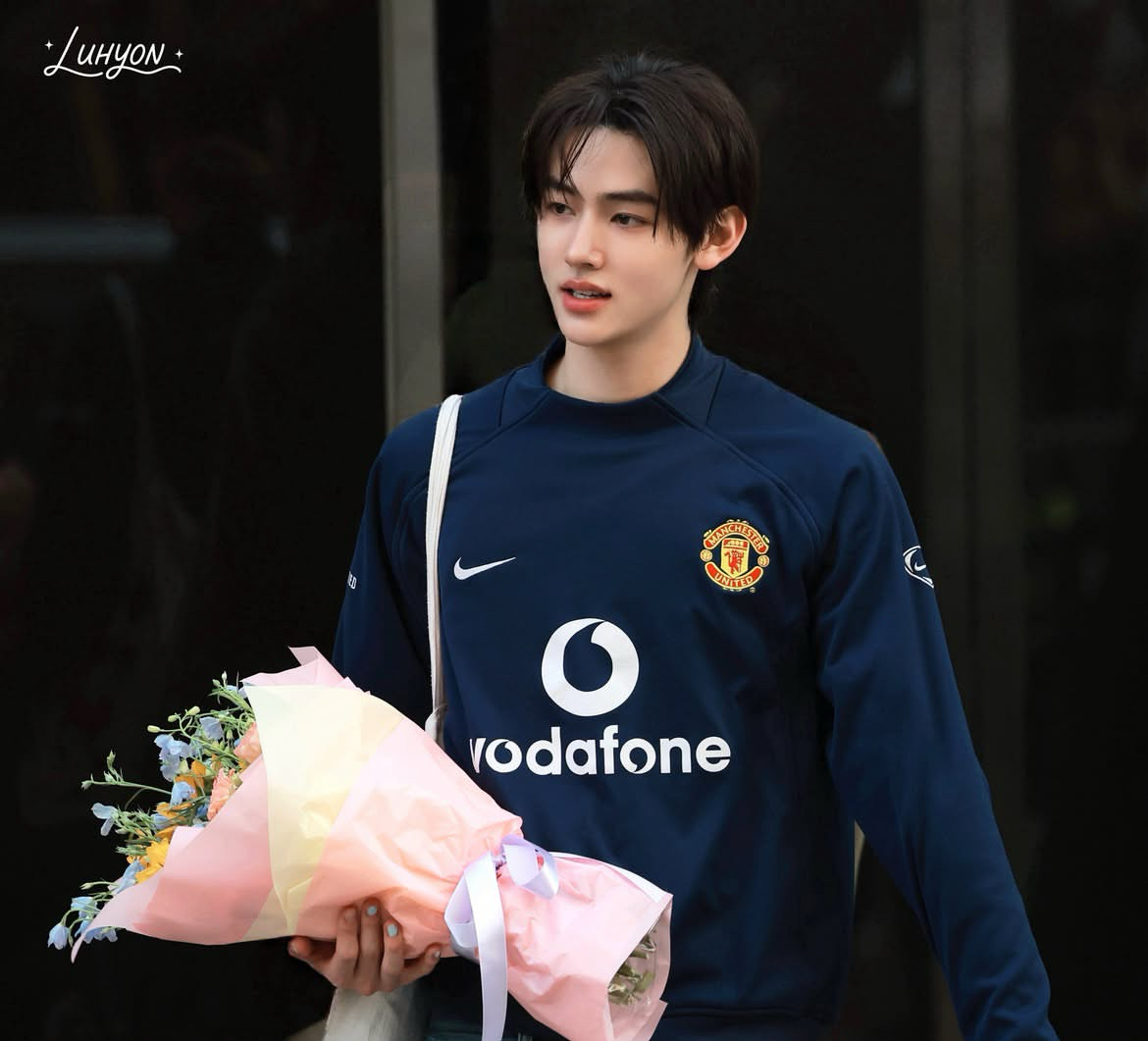 Recent activity shot of Seonghyeon (CORTIS)