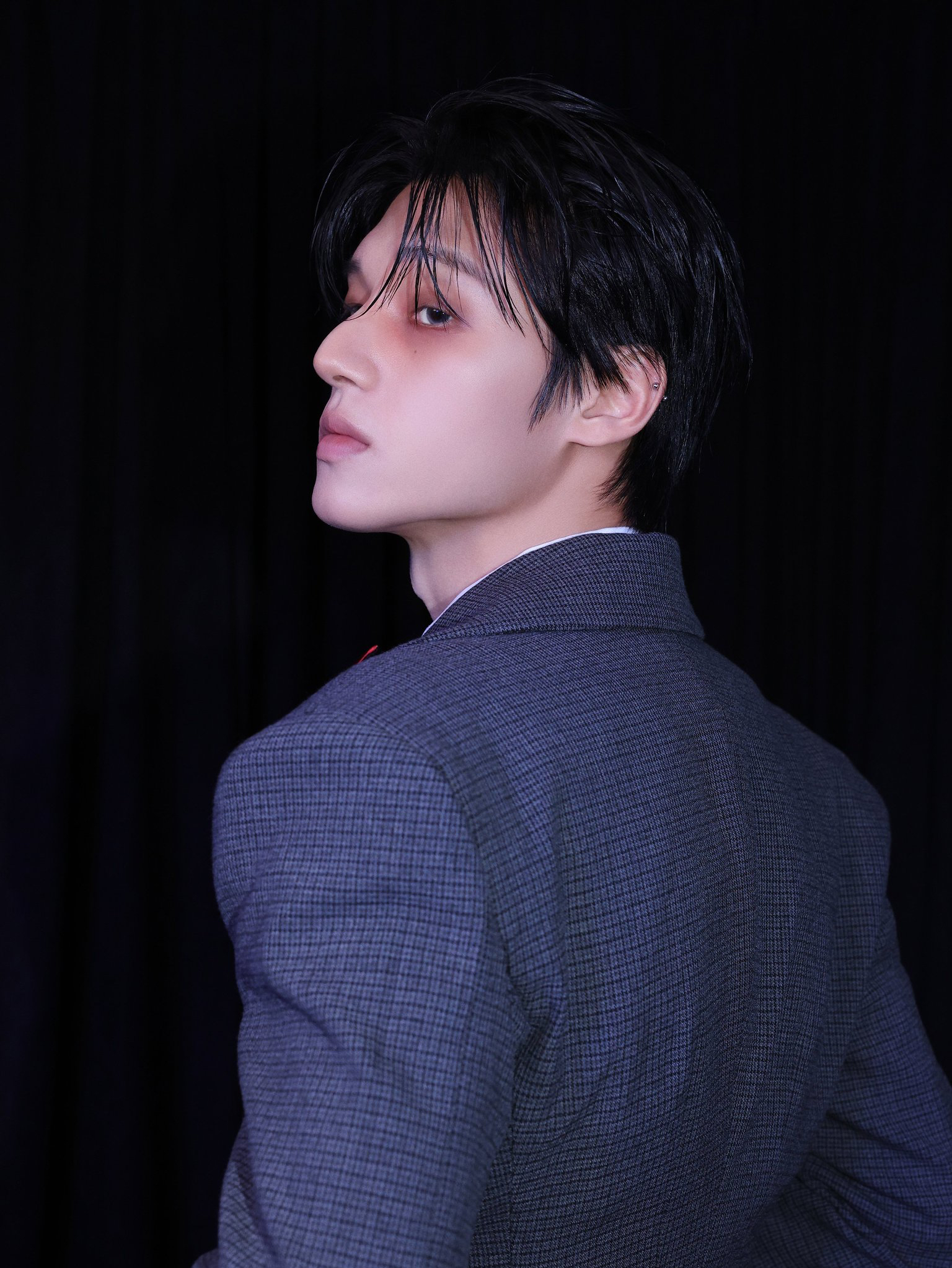 우영 (에이티즈)의 비하인드 컷
