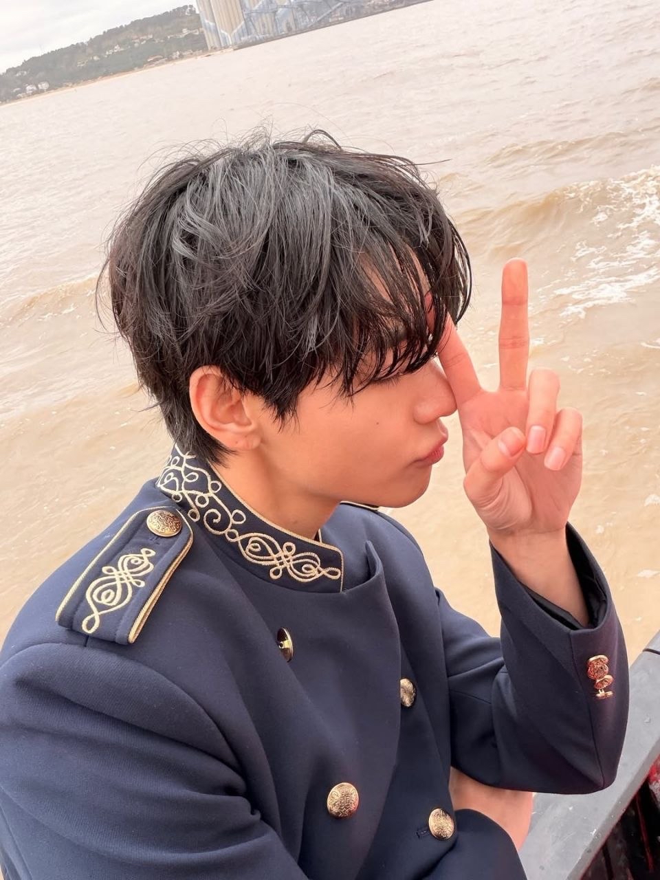 Foto terbaru V (BTS)