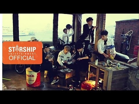 Foto aktivitas terbaru MONSTA X