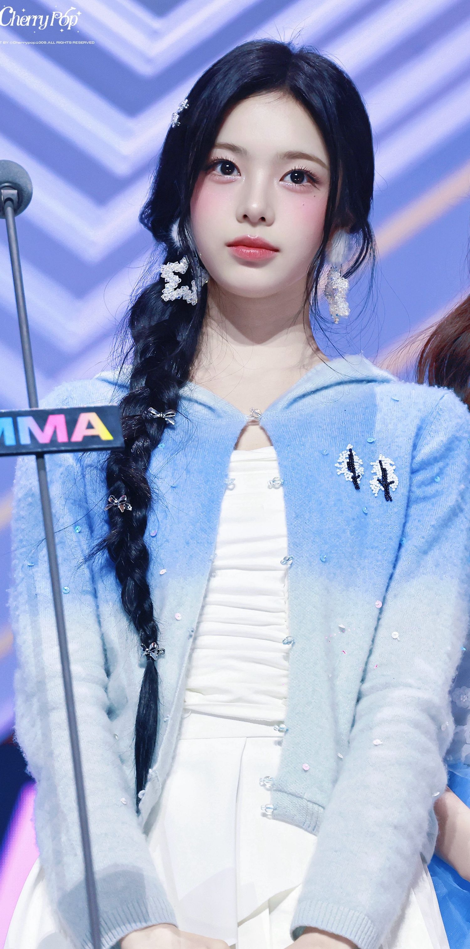 Today's most popular wallpaper in the Ian (Hearts2Hearts) community