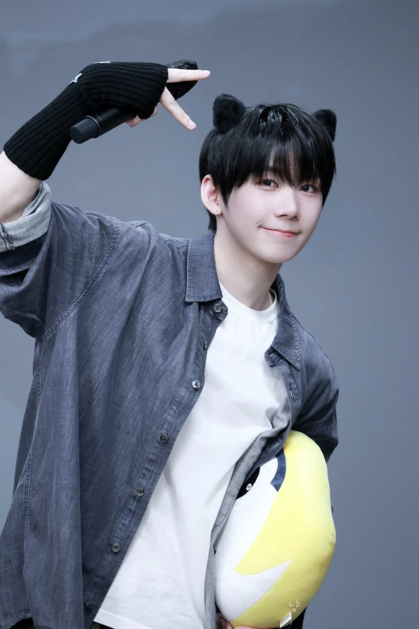 A moment captured by Park Han (AHOF)'s fan