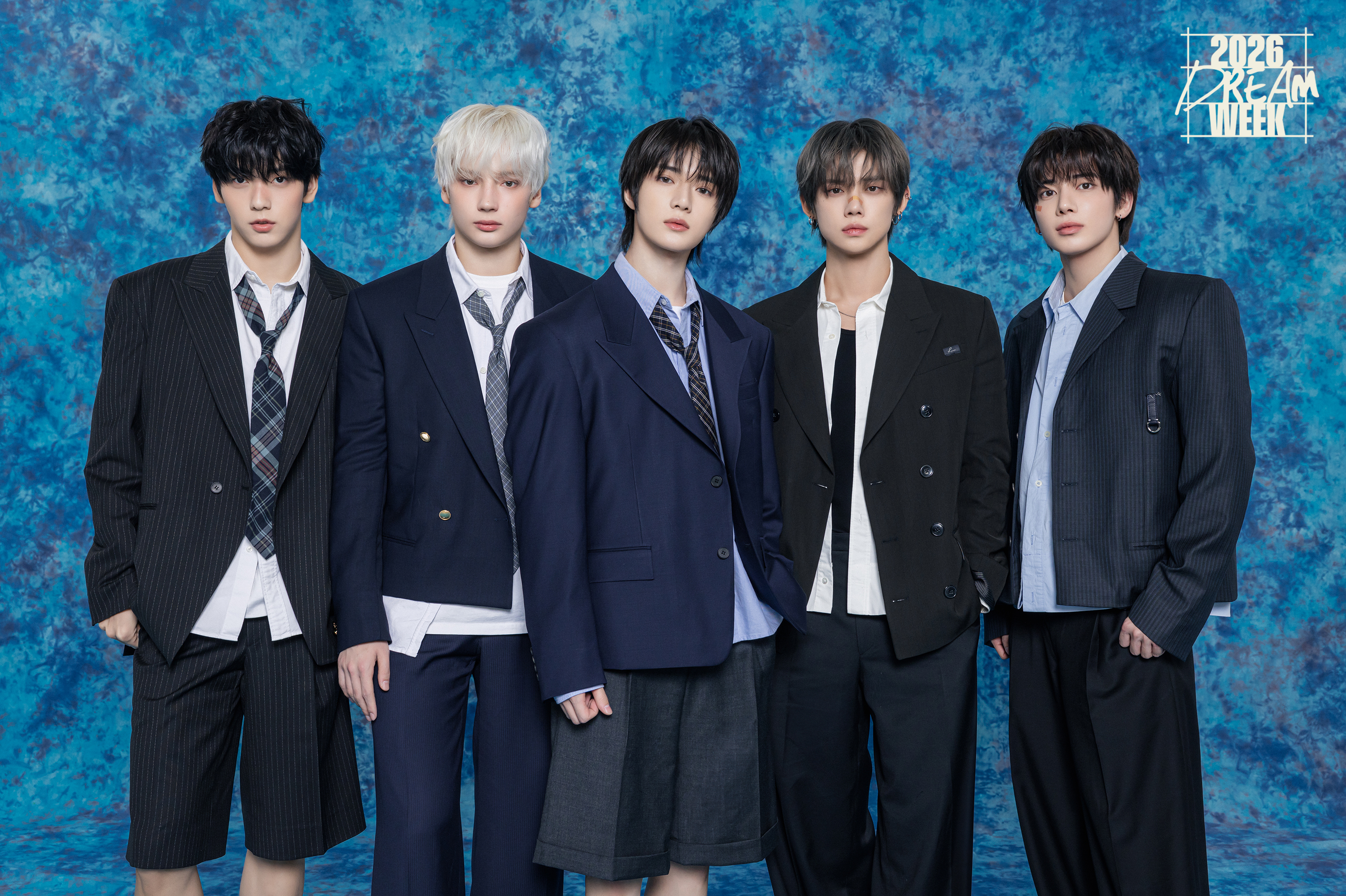 투모로우바이투게더의 비하인드 컷