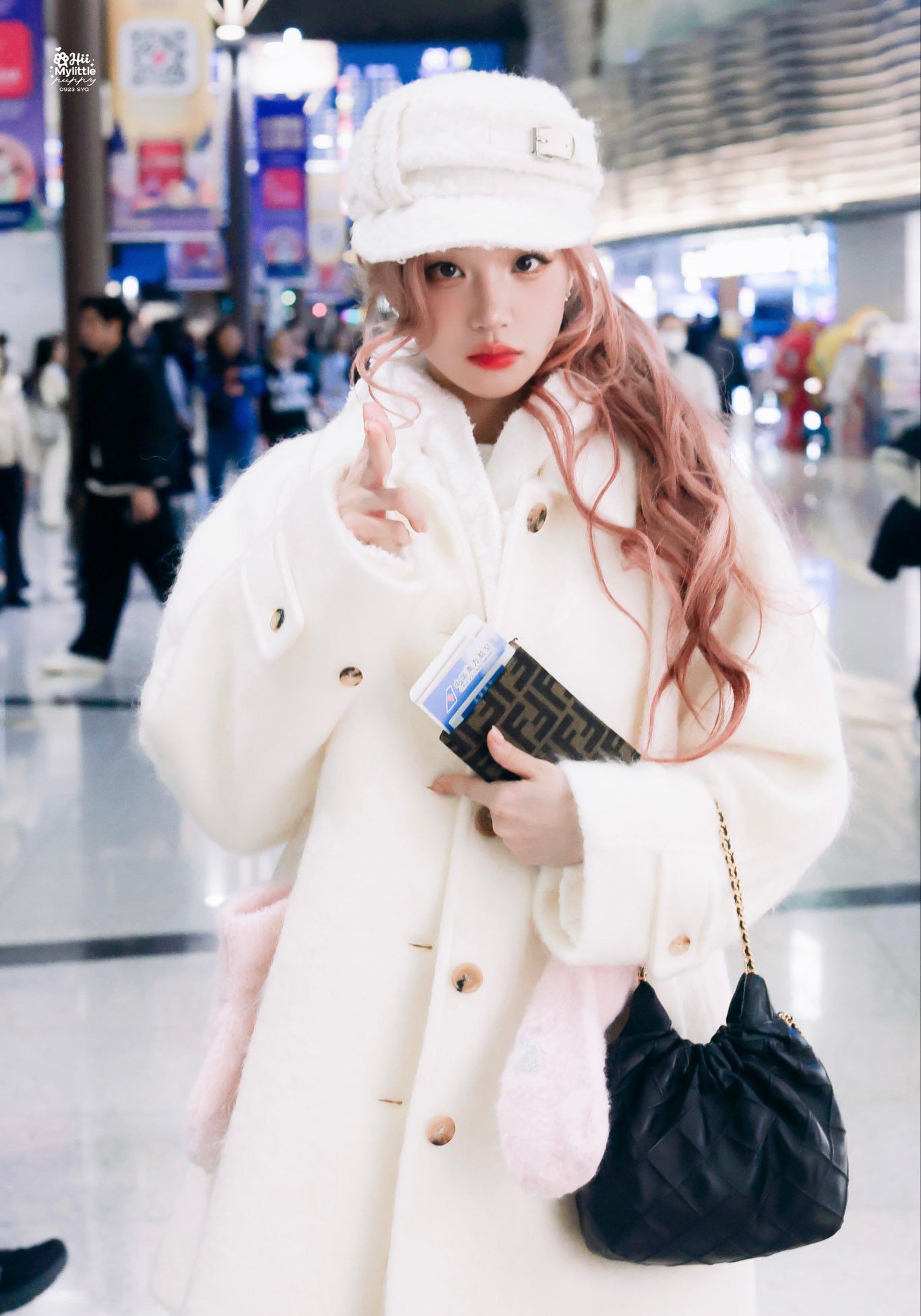 ウギ (i-dle)の最新写真