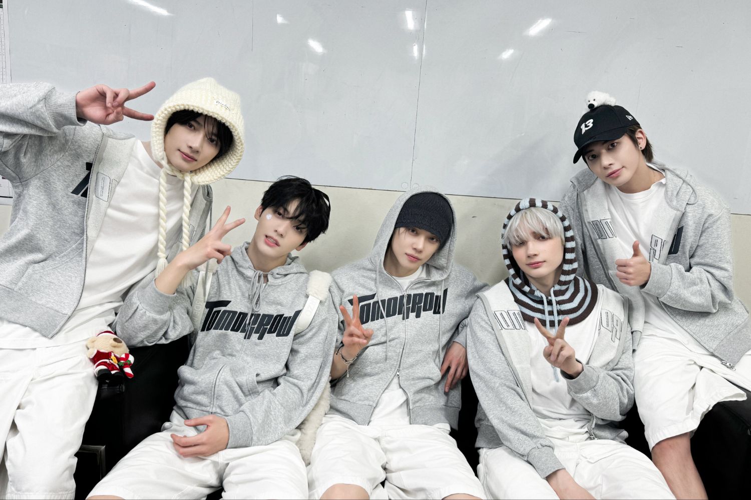 Momen yang diabadikan oleh penggemar TOMORROW X TOGETHER