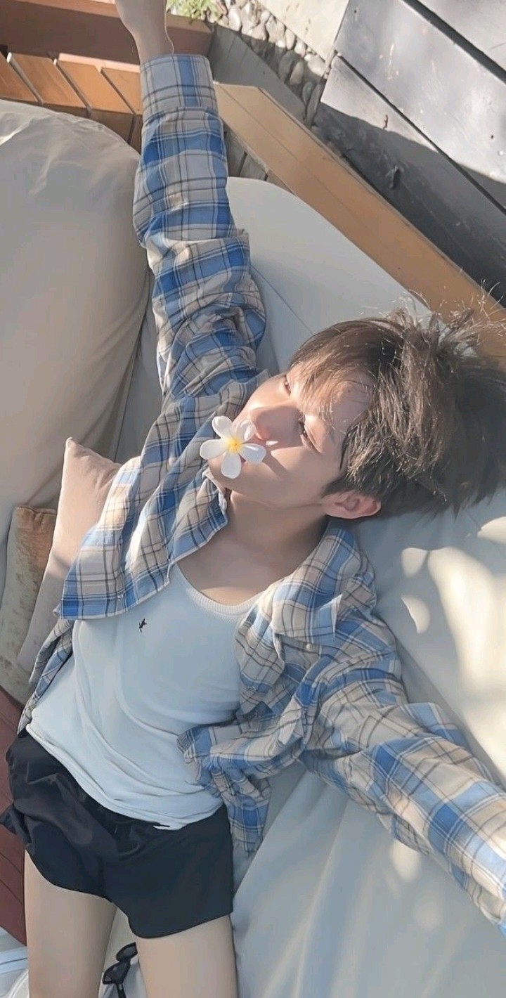 Fandom-recommended wallpaper image of 仁俊 (NCT DREAM)