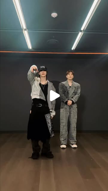 Fan-made special wallpaper for Hyunjin (Stray Kids)