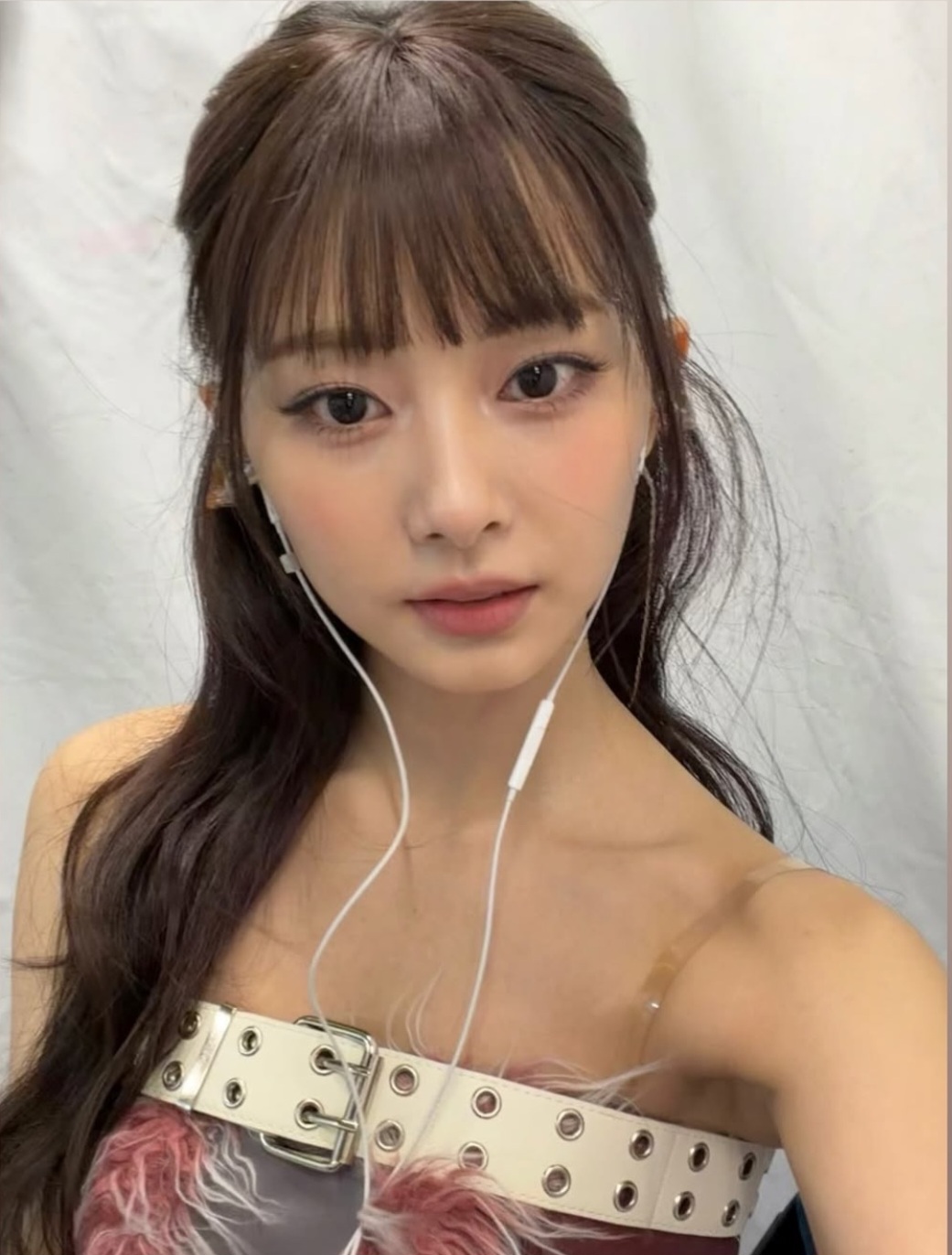 쯔위 (TWICE)의 비하인드 컷