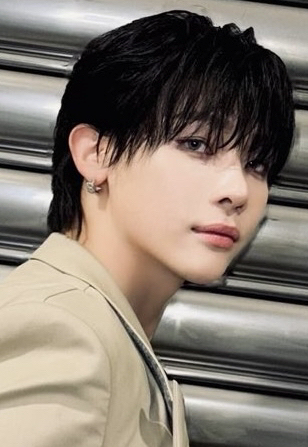 Latest photo of Nicholas (&TEAM)