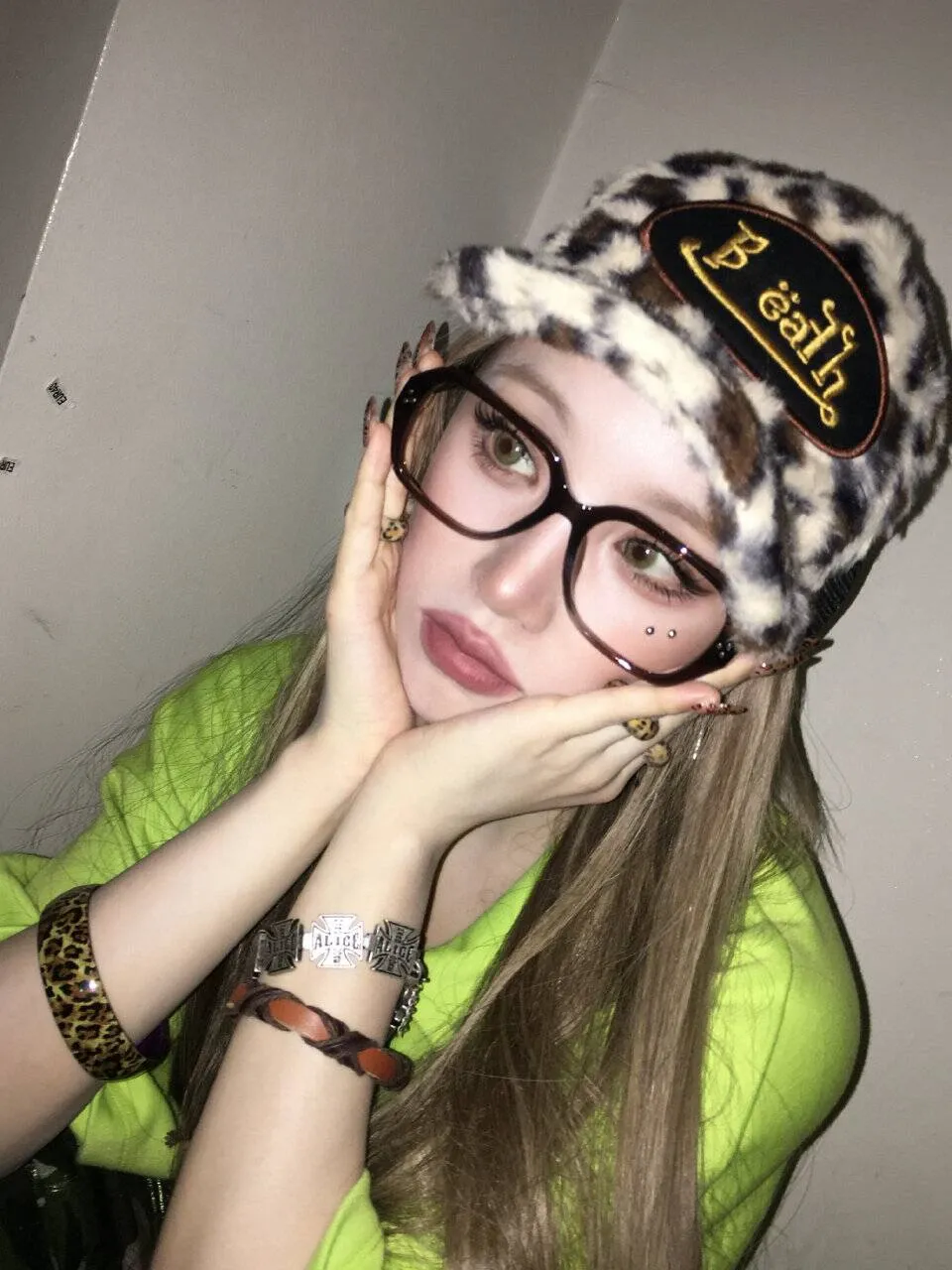 Foto aktivitas terbaru Yuqi (i-dle)