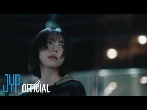 Behind-the-scenes cut of NiziU
