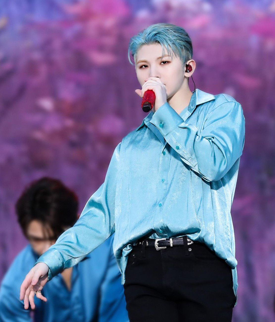 A moment captured by Woozi (SEVENTEEN)'s fan