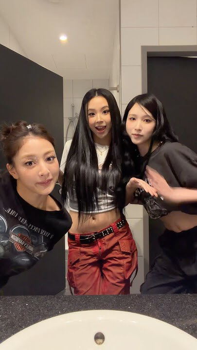 TWICE의 최신 사진