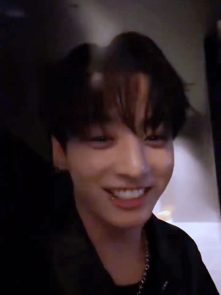 柾國 (防彈少年團)的最新照片