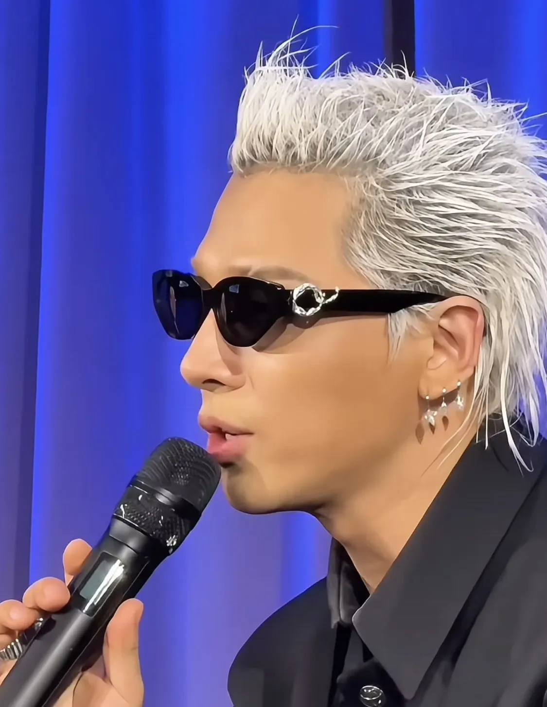 Recent activity shot of Taeyang (BIGBANG)