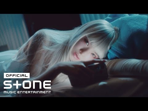 Behind-the-scenes cut of EVERGLOW