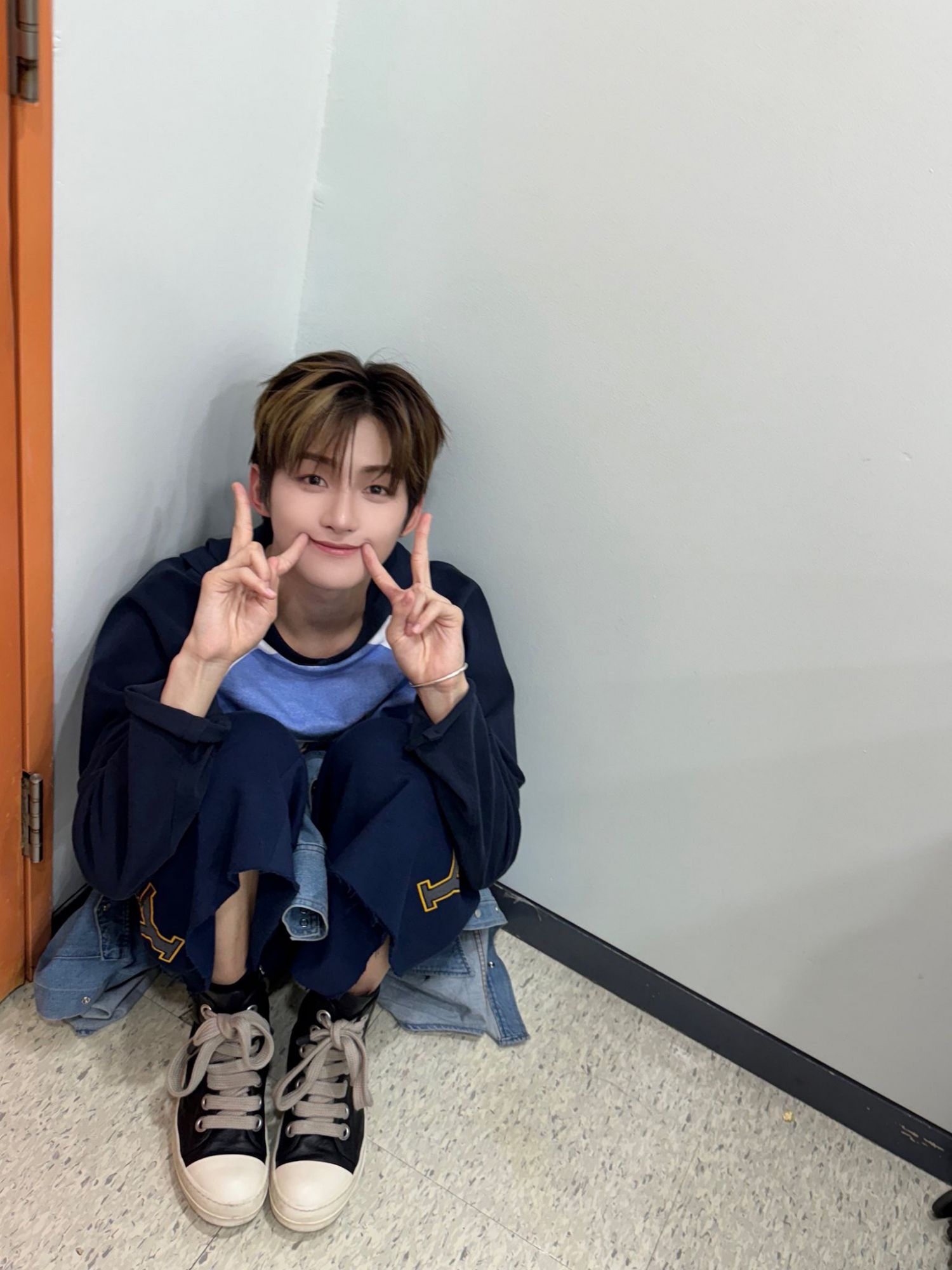 Behind-the-scenes cut of Jihoon (TWS)