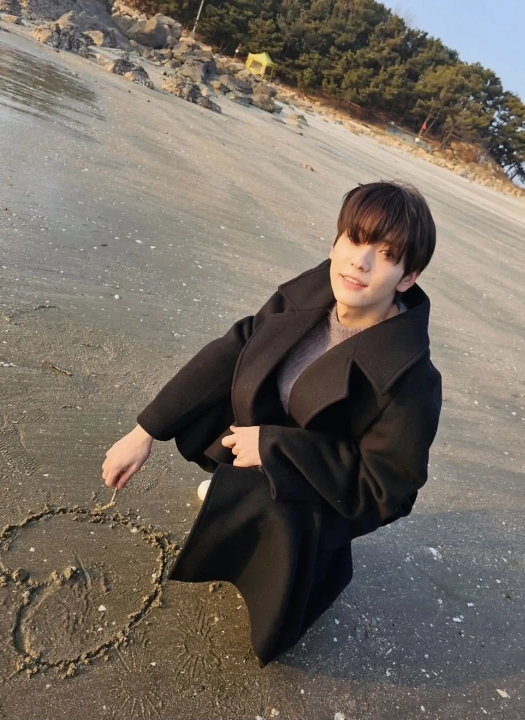 秀彬 (TOMORROW X TOGETHER)的最新照片