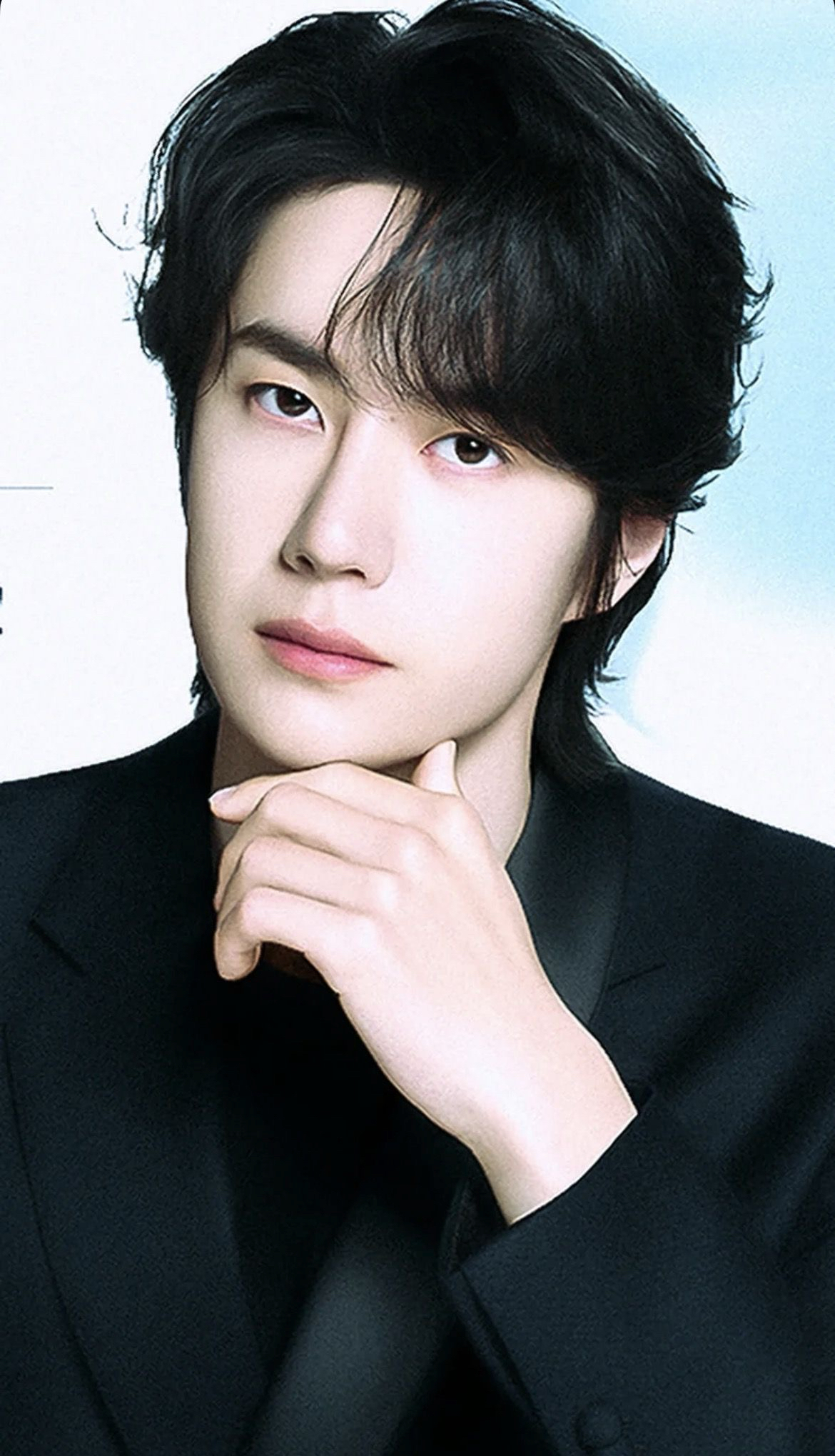 Fan-made special wallpaper for Wang Yibo