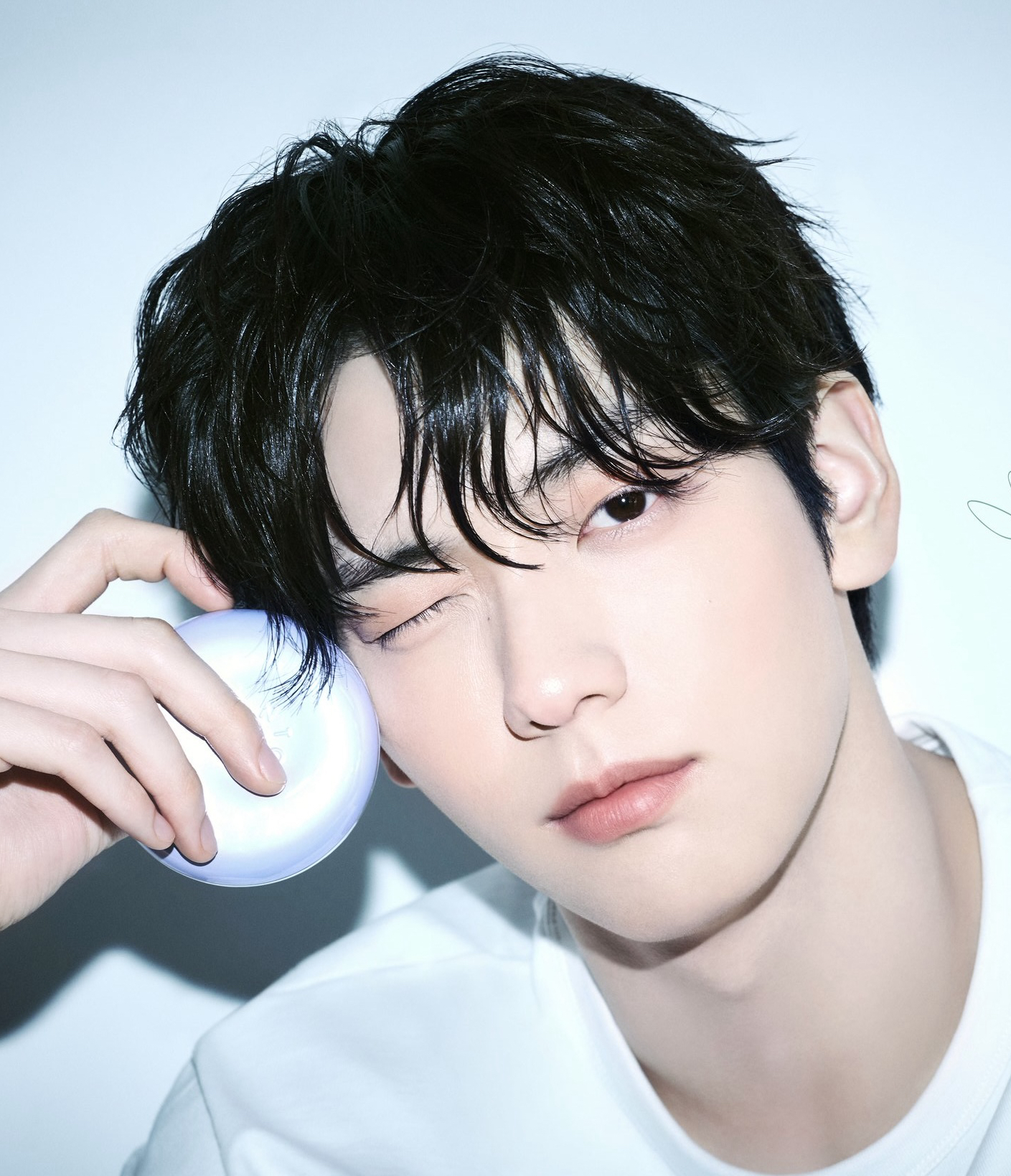 Latest photo of Soobin (TOMORROW X TOGETHER)