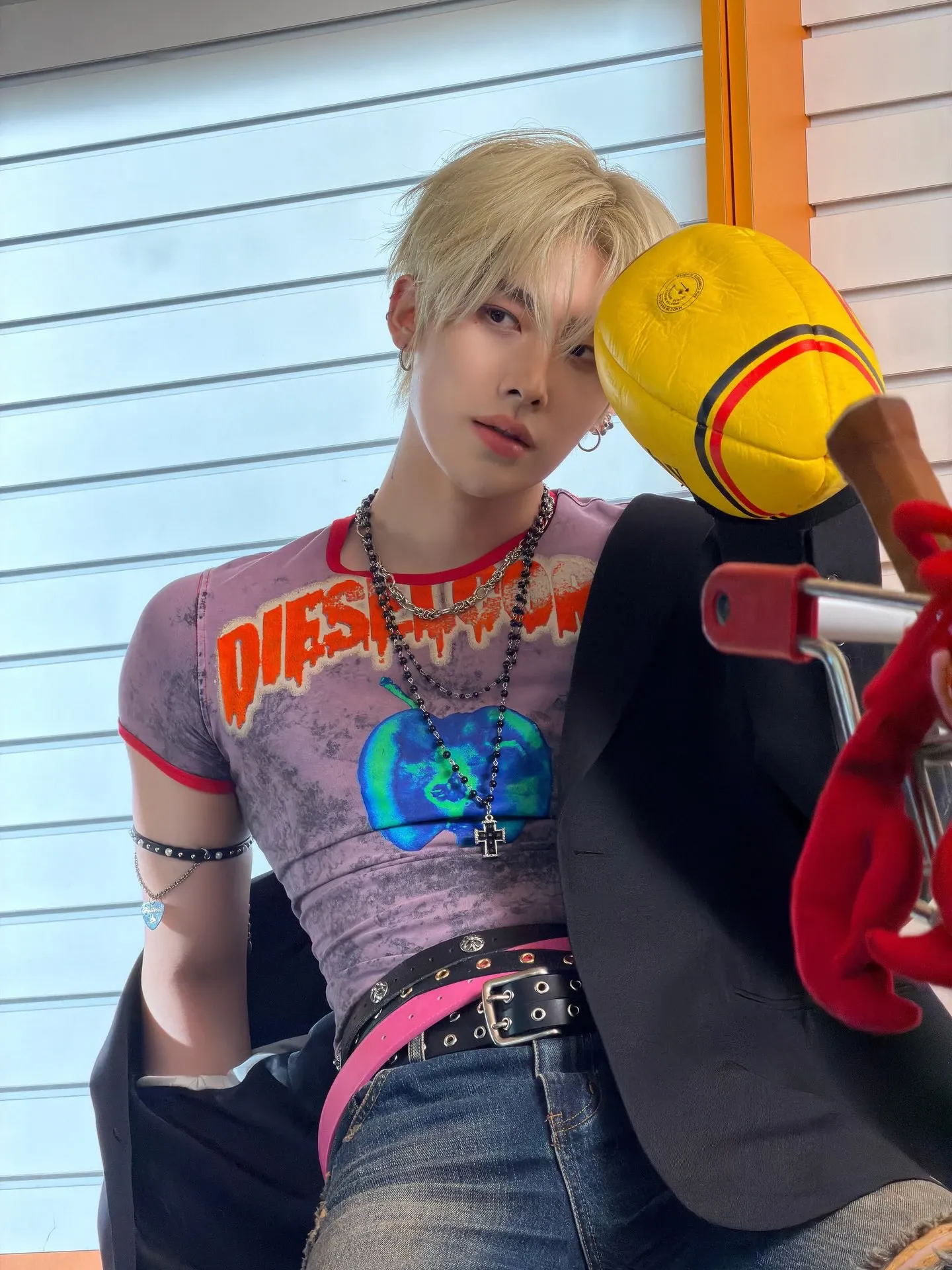 Posting K-POP populer yang disukai penggemar
