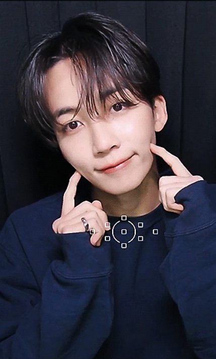 Fan-made special wallpaper for Jeonghan (SEVENTEEN)