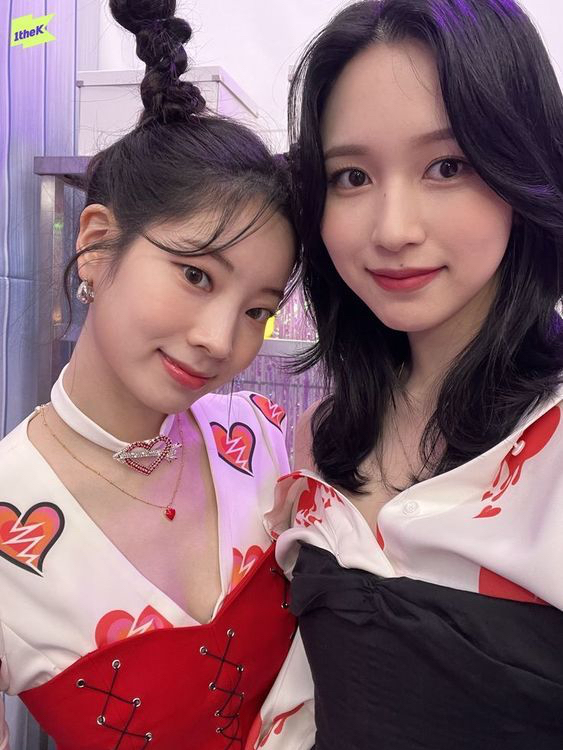 Momen yang diabadikan oleh penggemar Dahyun (TWICE)