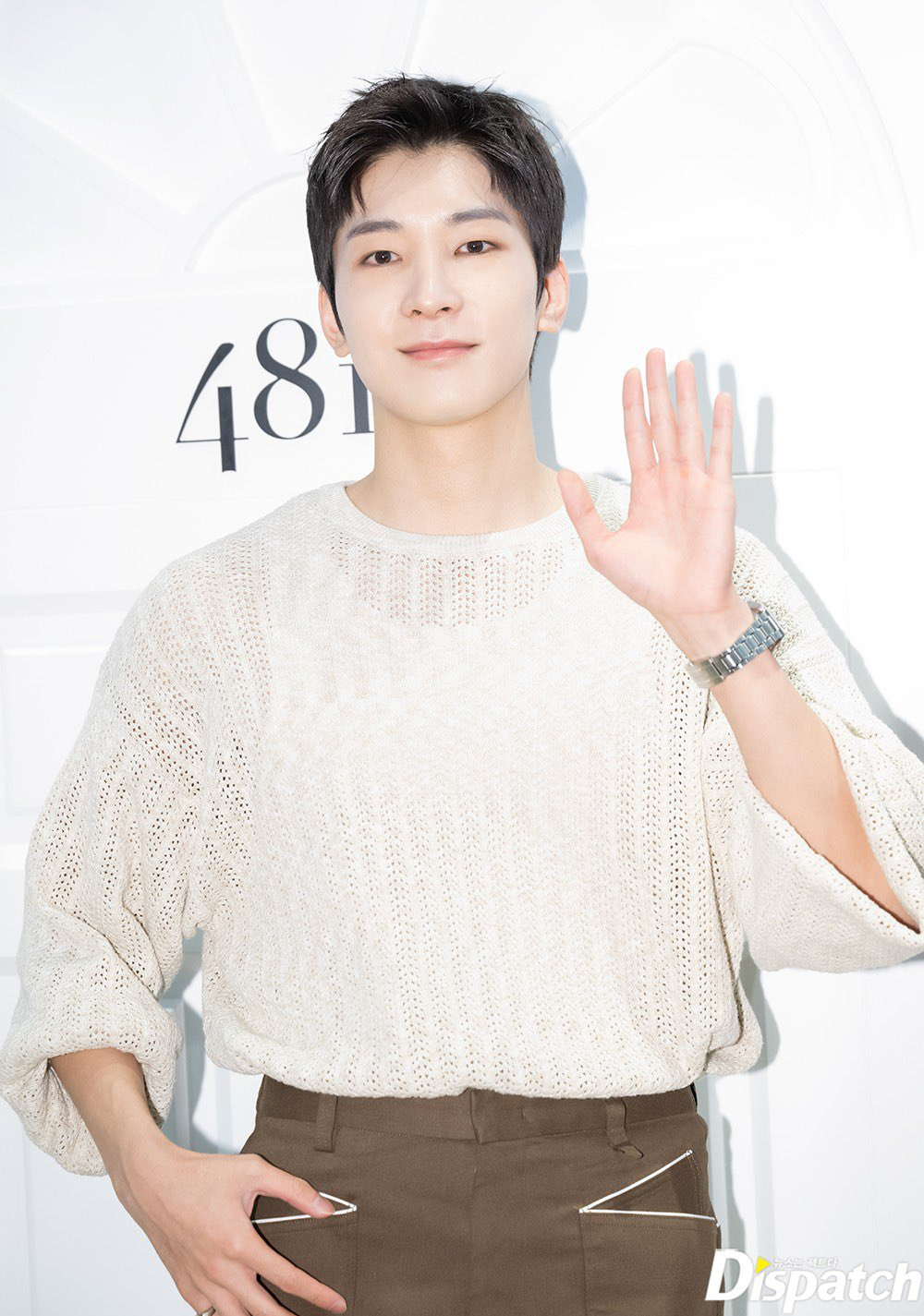 Latest photo of Wonwoo (SEVENTEEN)