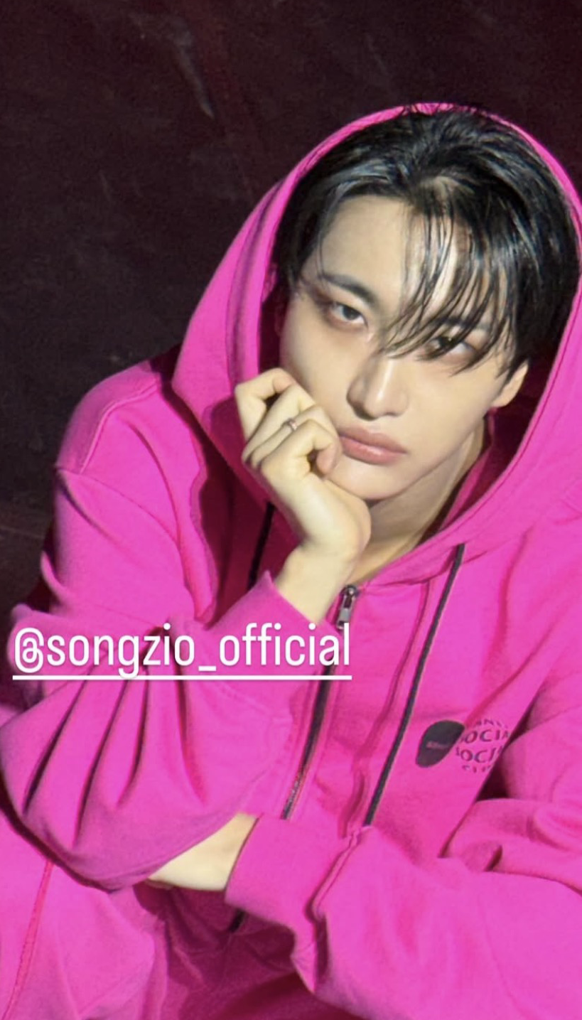 A moment captured by Seonghwa (ATEEZ)'s fan