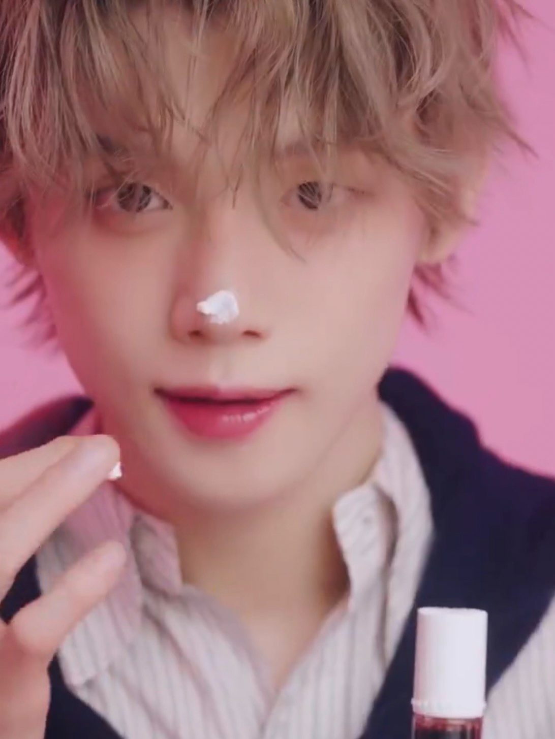 Foto aktivitas terbaru Yeonjun (TOMORROW X TOGETHER)