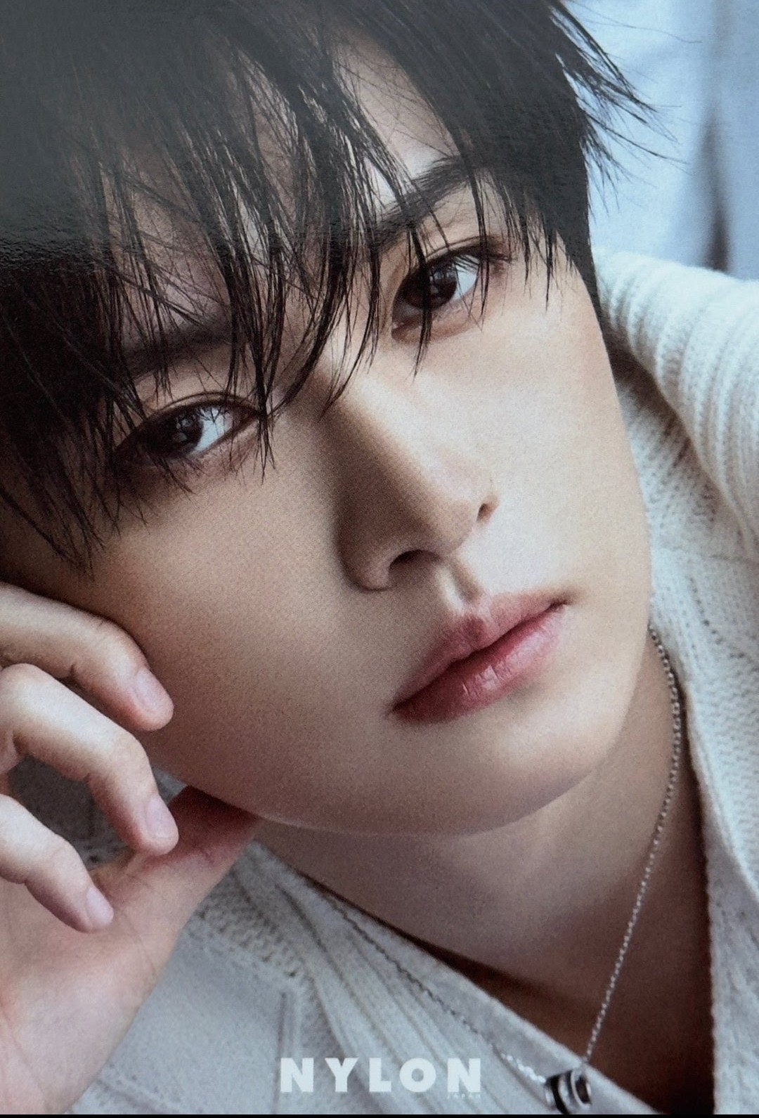 Behind-the-scenes cut of Lee Know (Stray Kids)