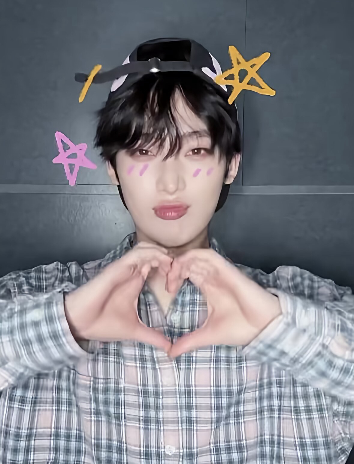 善禹 (ENHYPEN)的最新活動照片