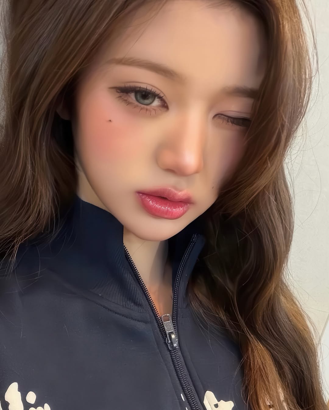 Recent activity shot of Jang Wonyoung (IVE)