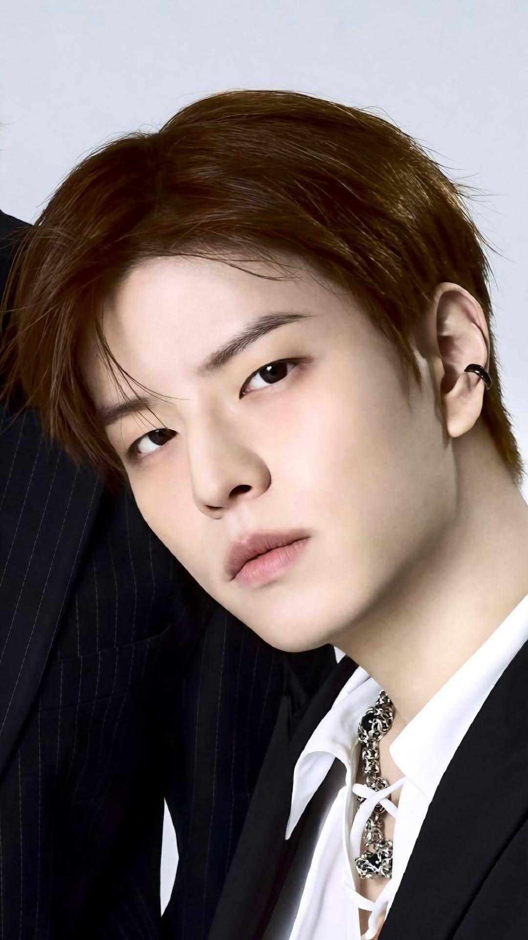 A heartfelt wallpaper shared by Seungmin (Stray Kids)'s fans