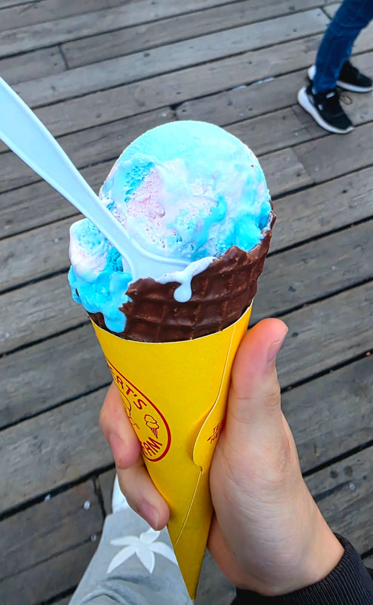 Behind-the-scenes cut of Felix (Stray Kids)