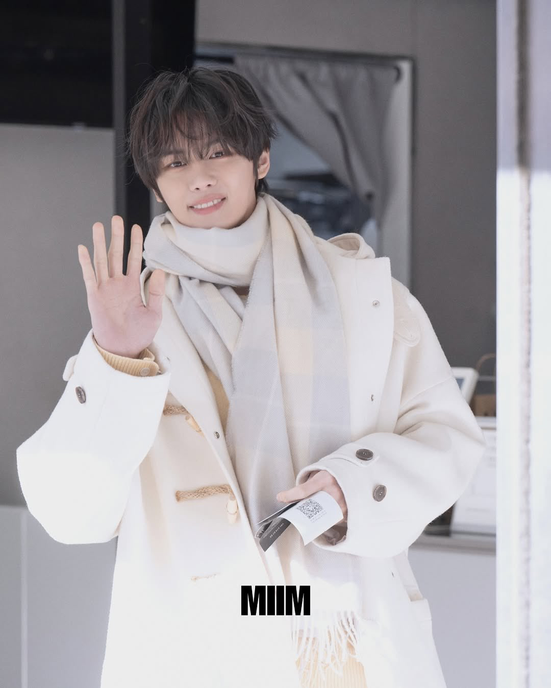 Latest photo of Kim Gyuvin (ZEROBASEONE)