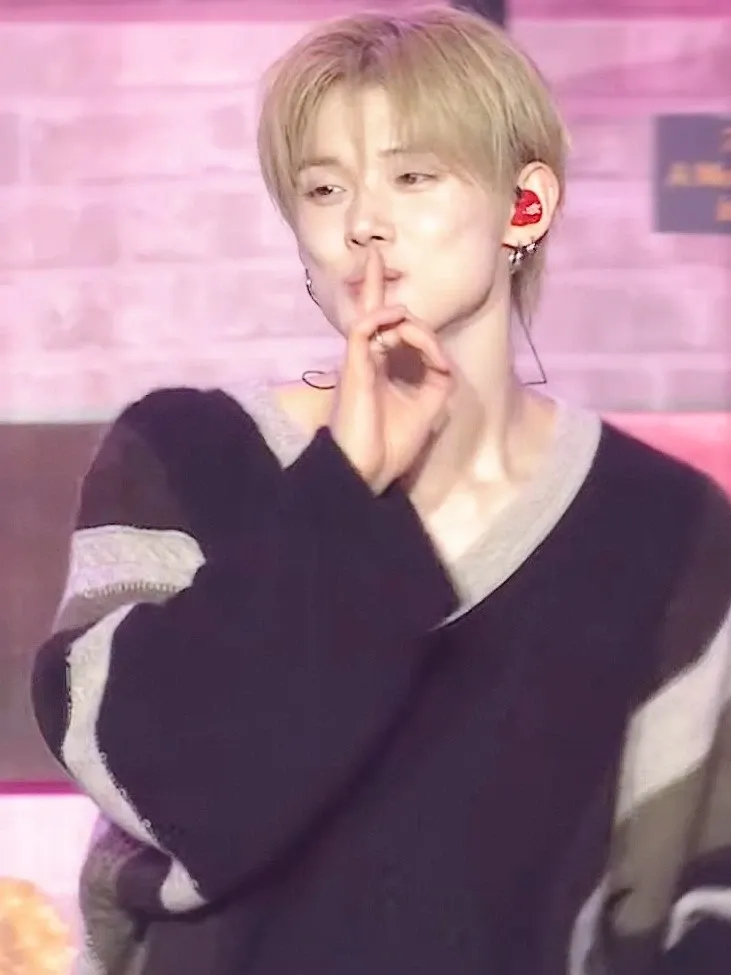 Momen yang diabadikan oleh penggemar Yeonjun (TOMORROW X TOGETHER)