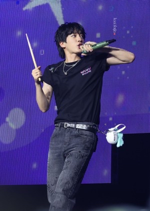 Potret di balik layar Jin (BTS)