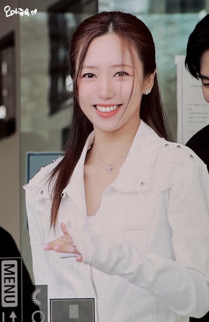 Apink的幕後花絮