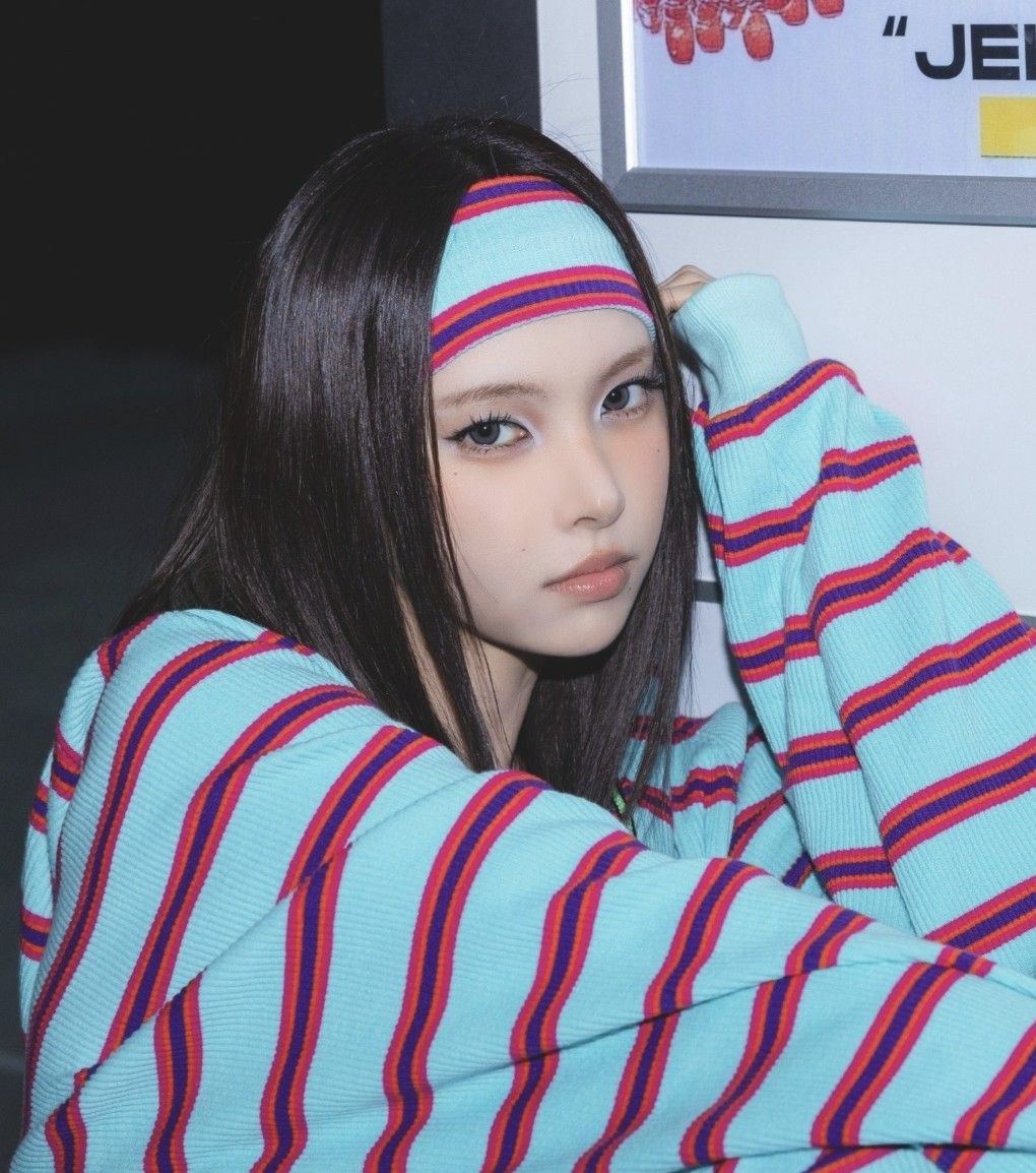 A moment captured by Yunah (ILLIT)'s fan