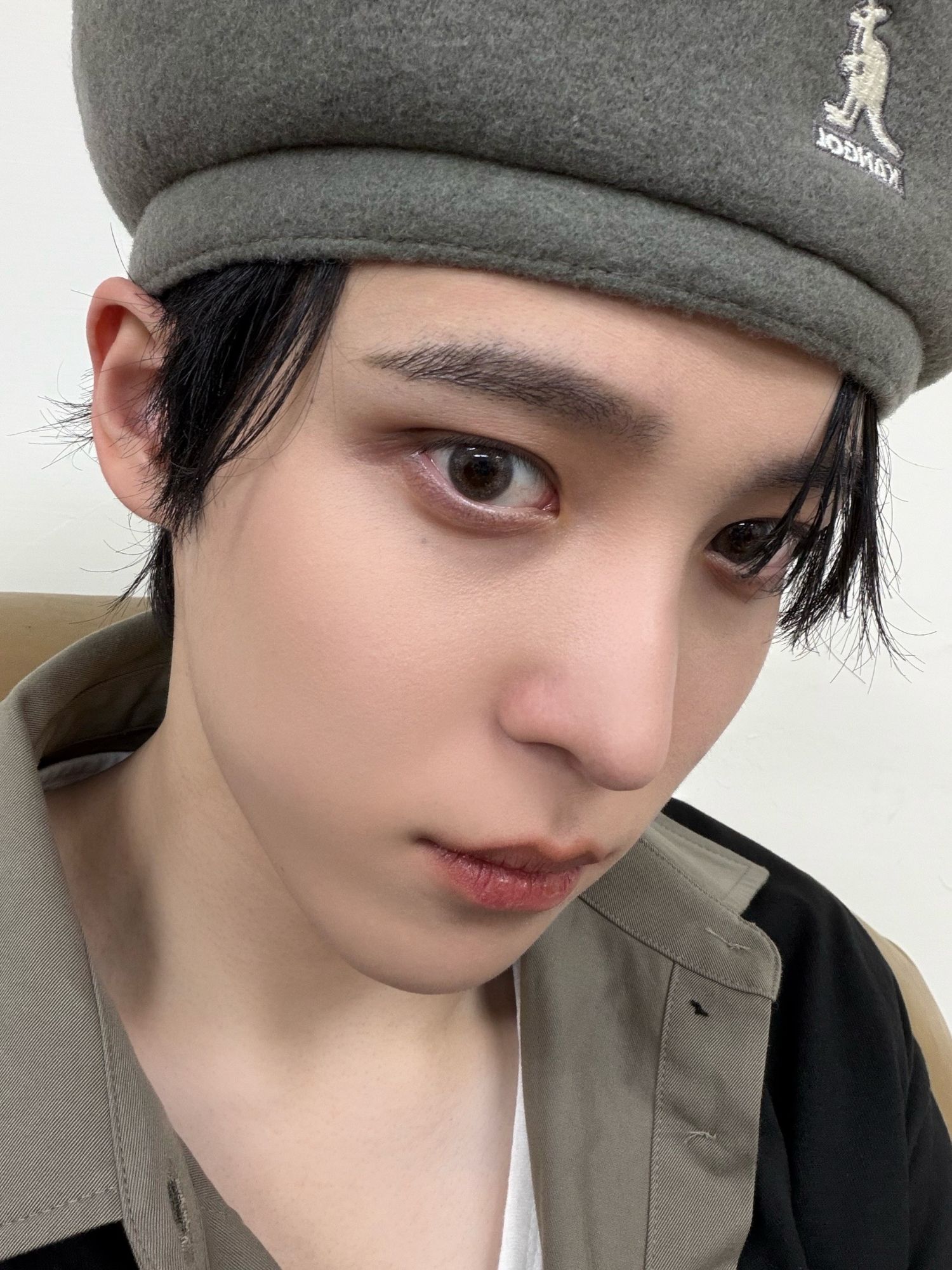 Behind-the-scenes cut of Yunho (ATEEZ)