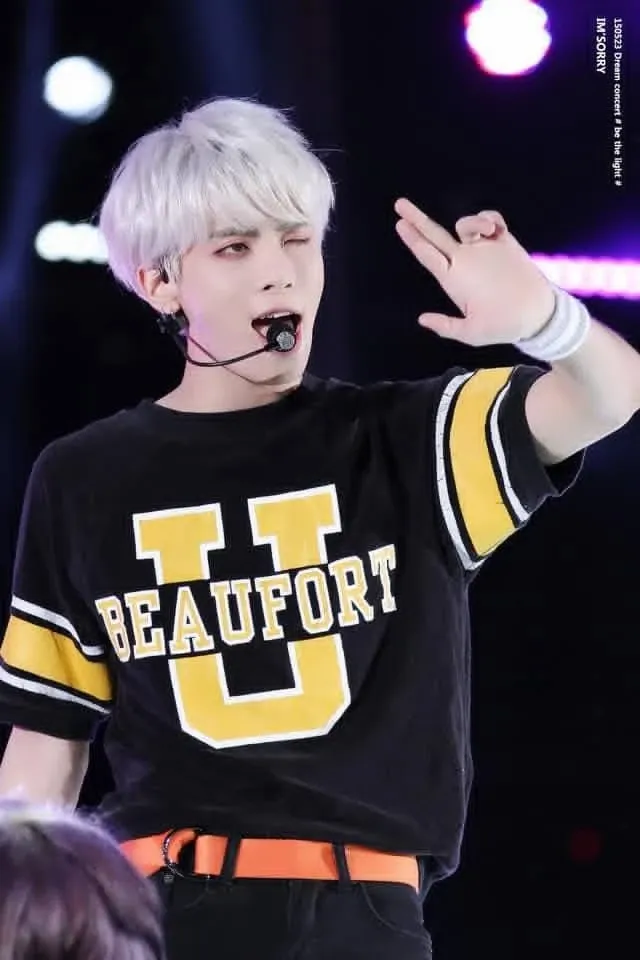 Recent activity shot of Jonghyun (SHINee)