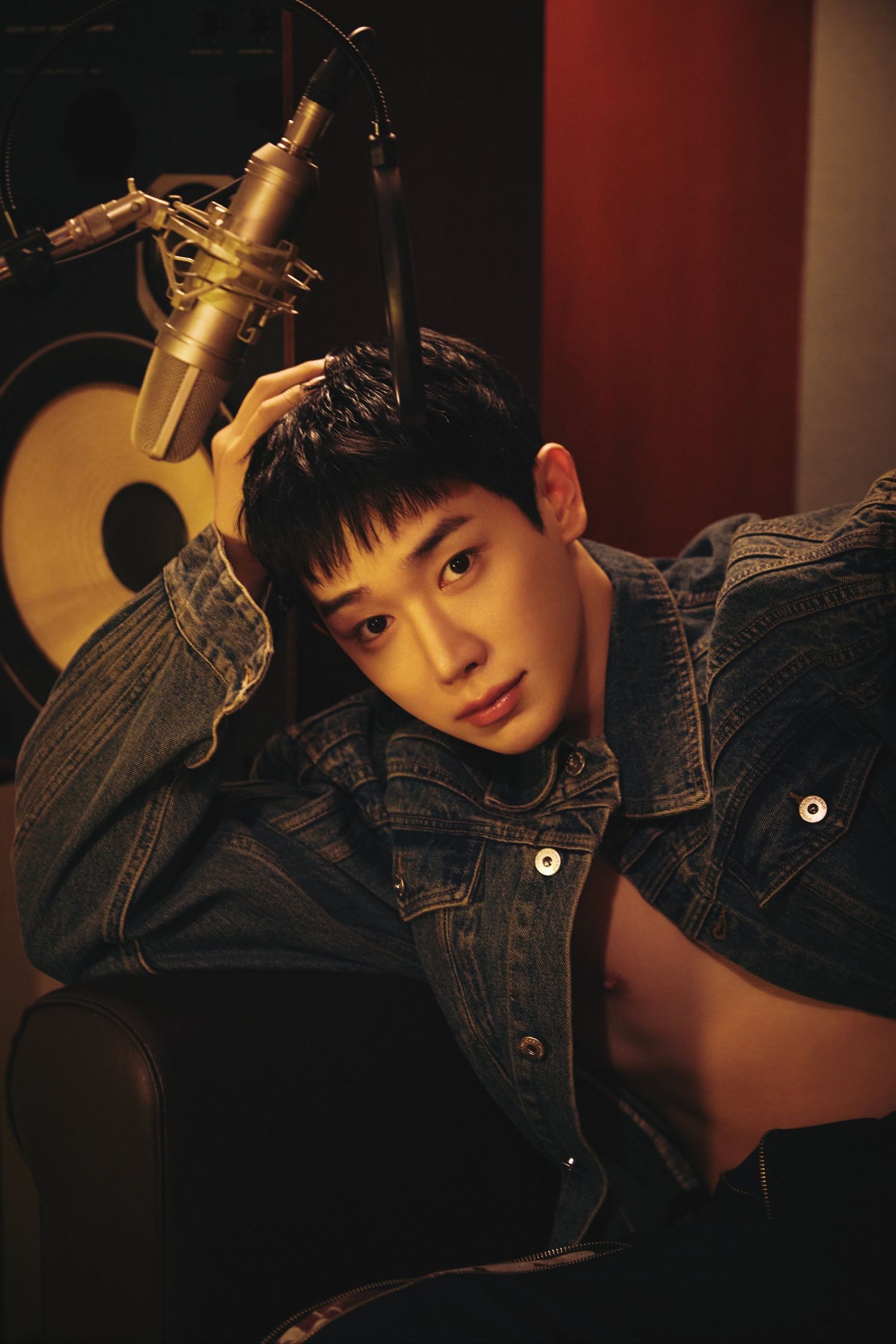 A moment captured by Wonho's fan