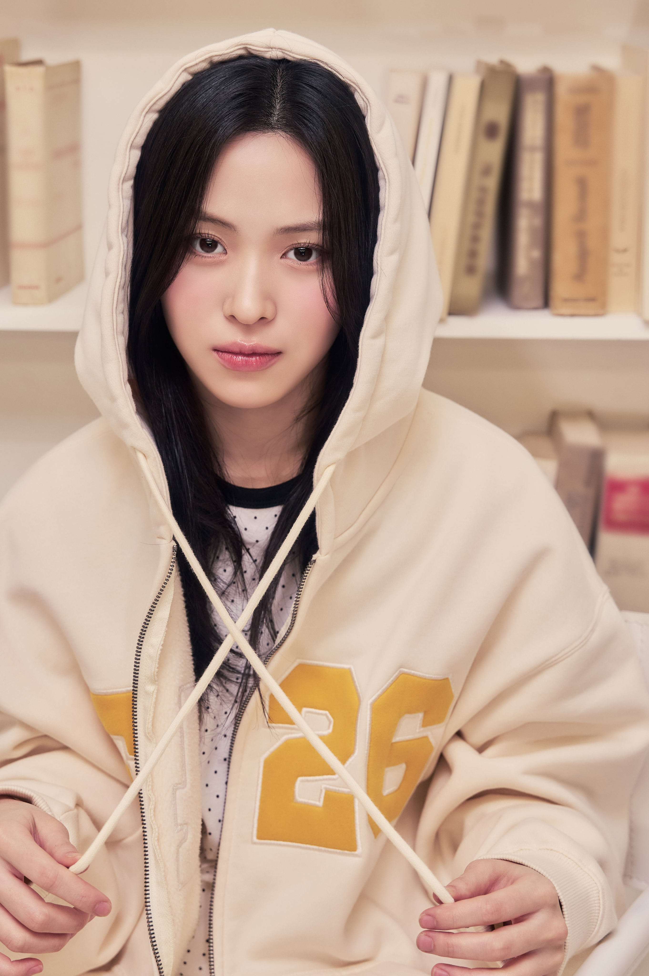 Behind-the-scenes cut of Ryujin (ITZY)